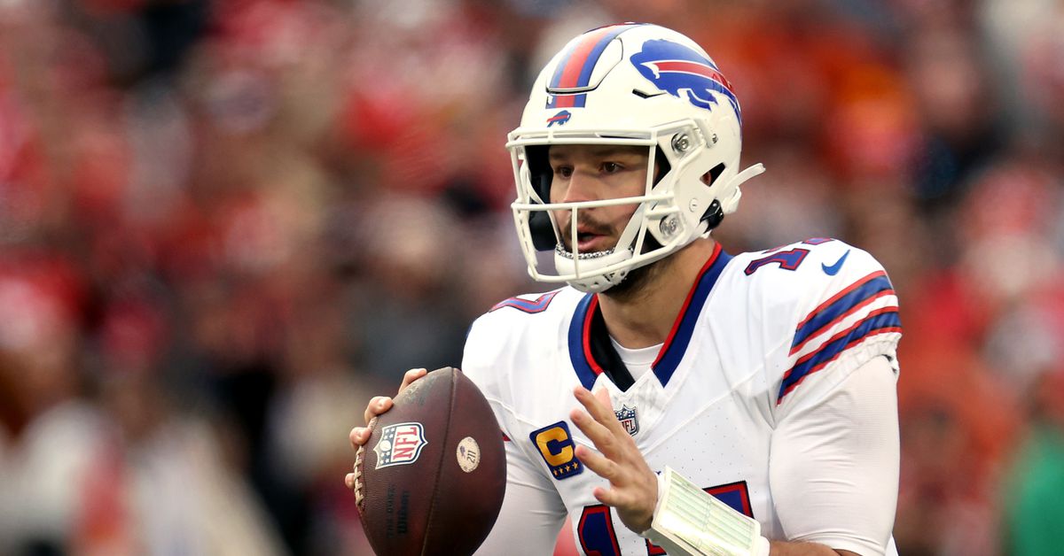 Fantasy Football Picks: Bills vs. Dolphins DraftKings NFL DFS SNF Showdown Strategy