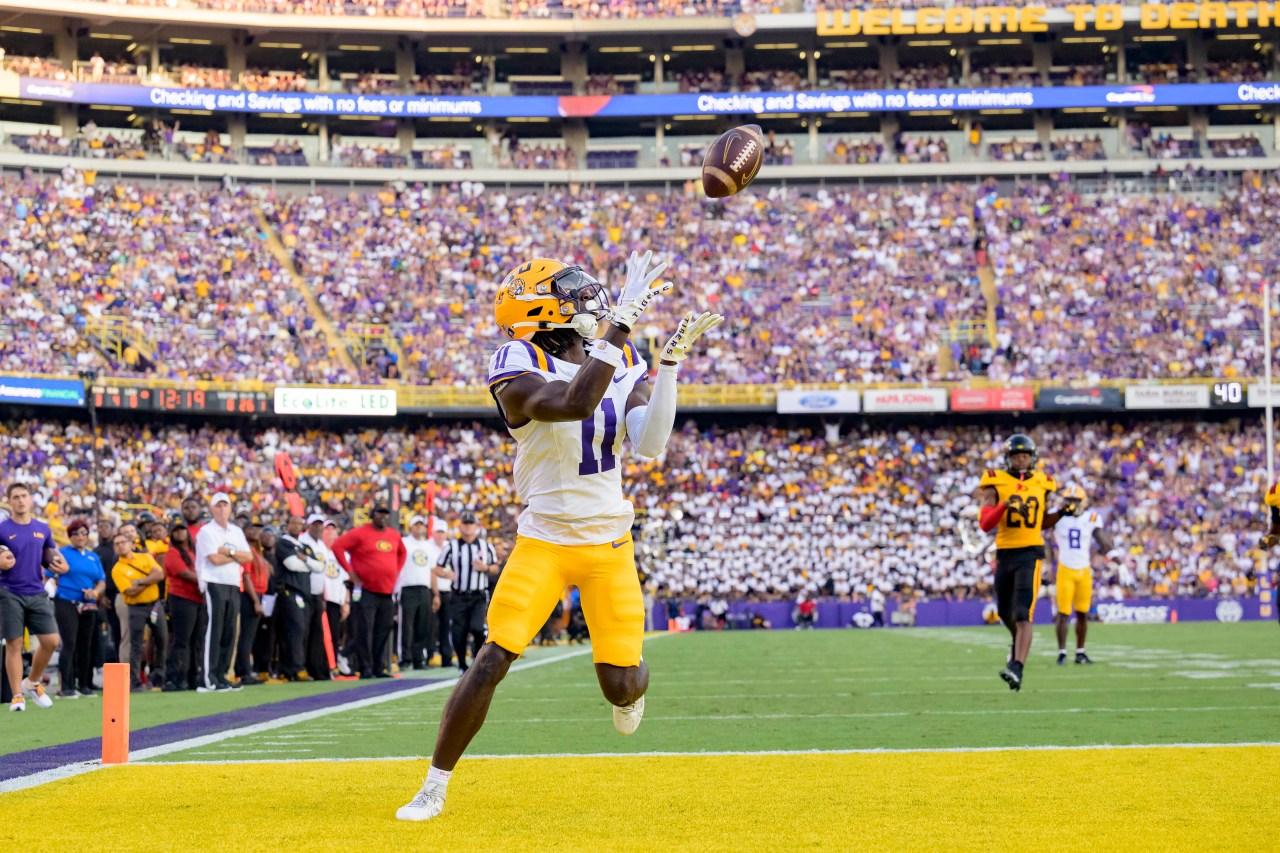 LSU football wide receiver Brian Thomas Jr. declares for NFL Draft