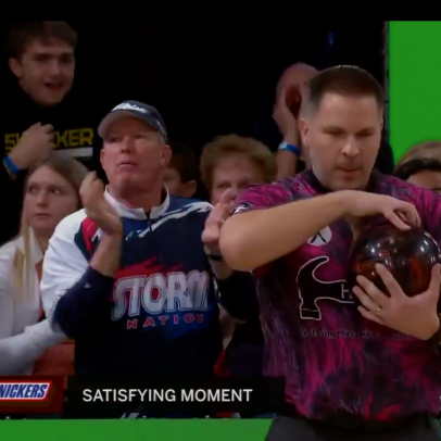 Woody Austin spotted in front row at PBA Players Championship rocking a bowling shirt, remains a total legend